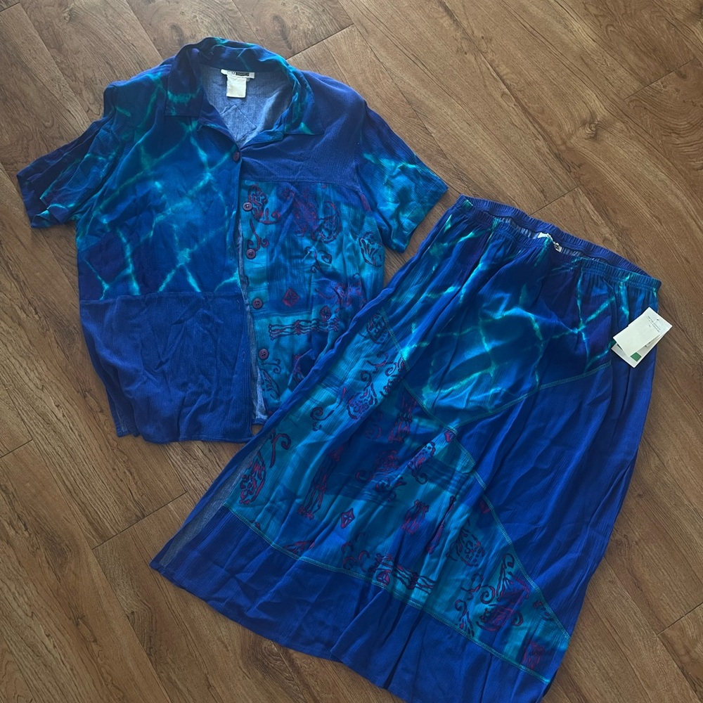 Vibrant Blue Women's Tie-Dye Set